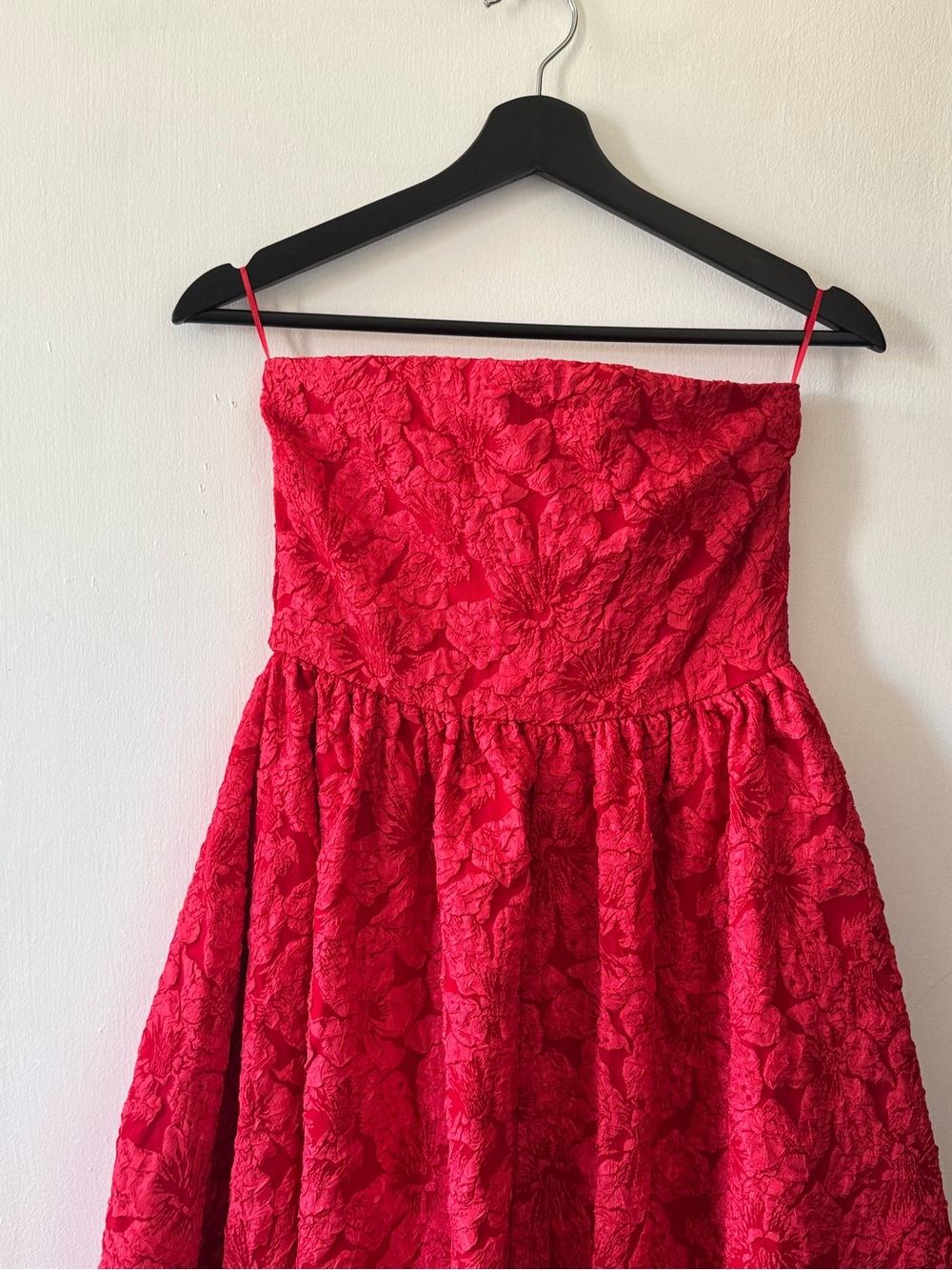 Sugarlips Red Textured Dress - Picture 8 of 8